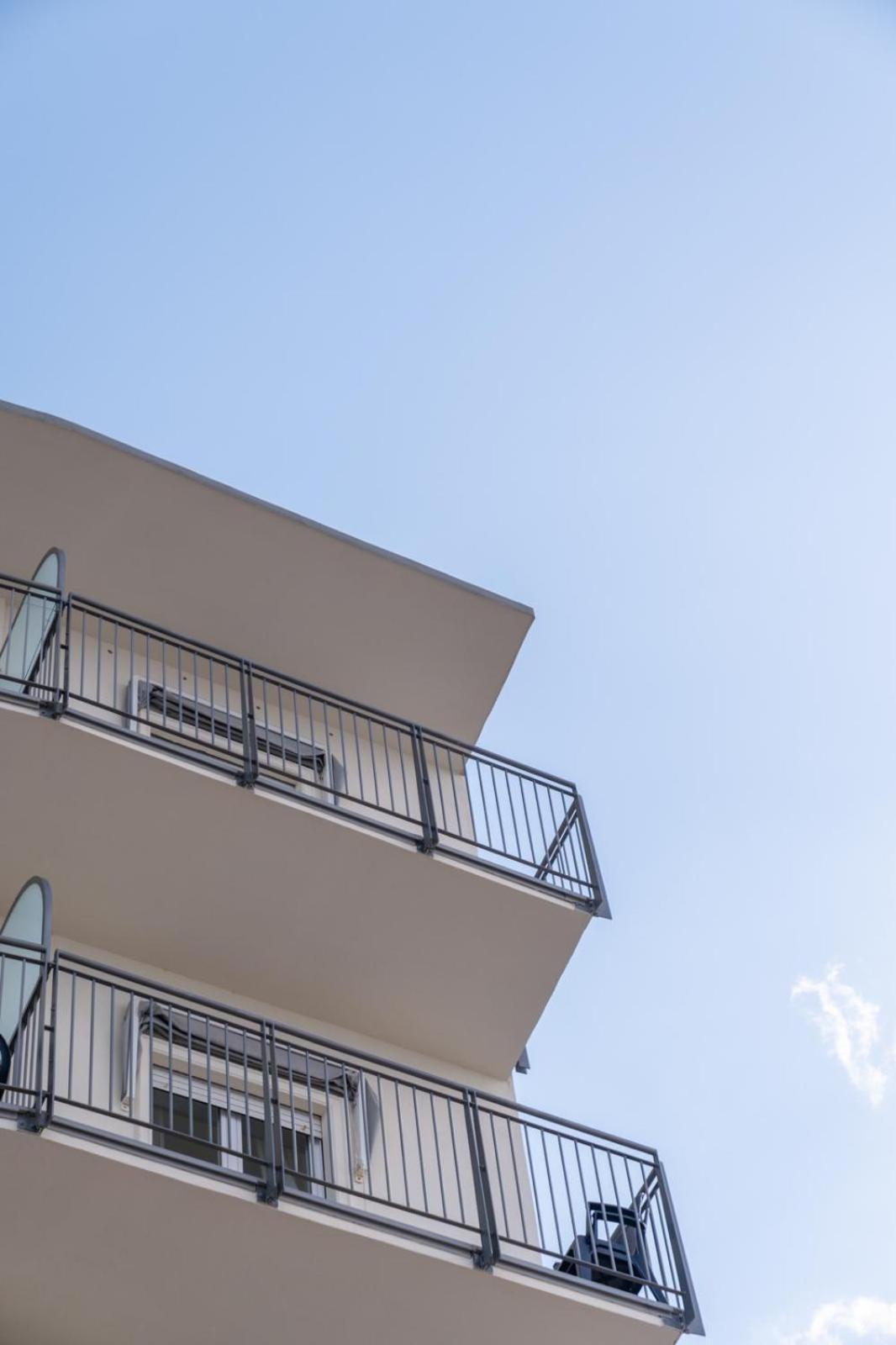Hotel Nord Est Cattolica Exterior photo