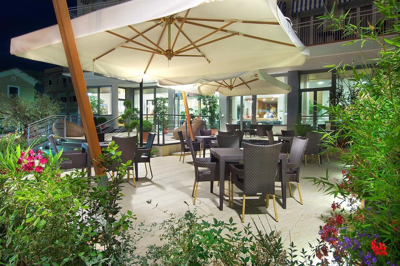 Hotel Nord Est Cattolica Exterior photo